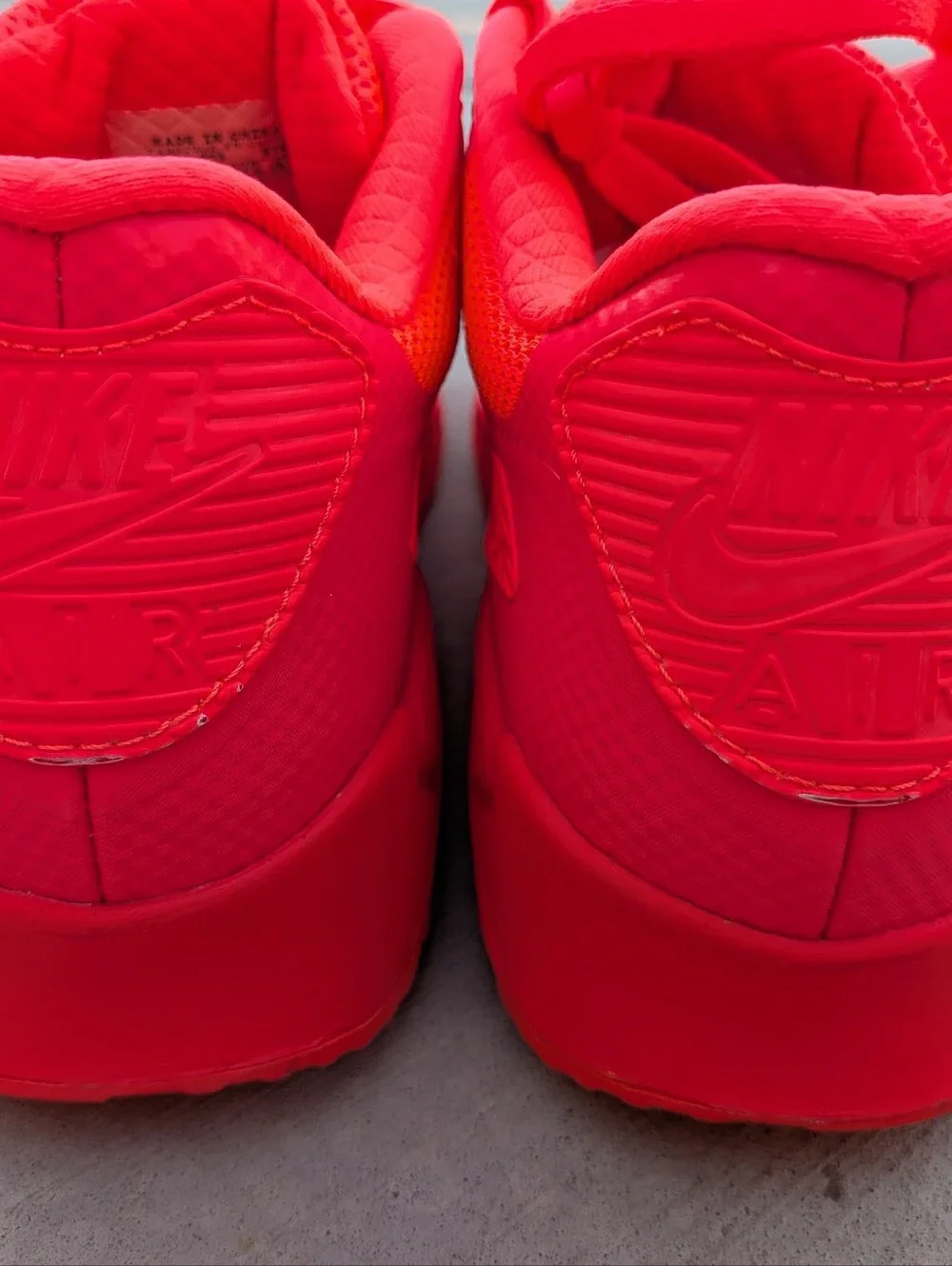Ds Nike Air Max 90 Solar Red Hyperfuse ID Rare